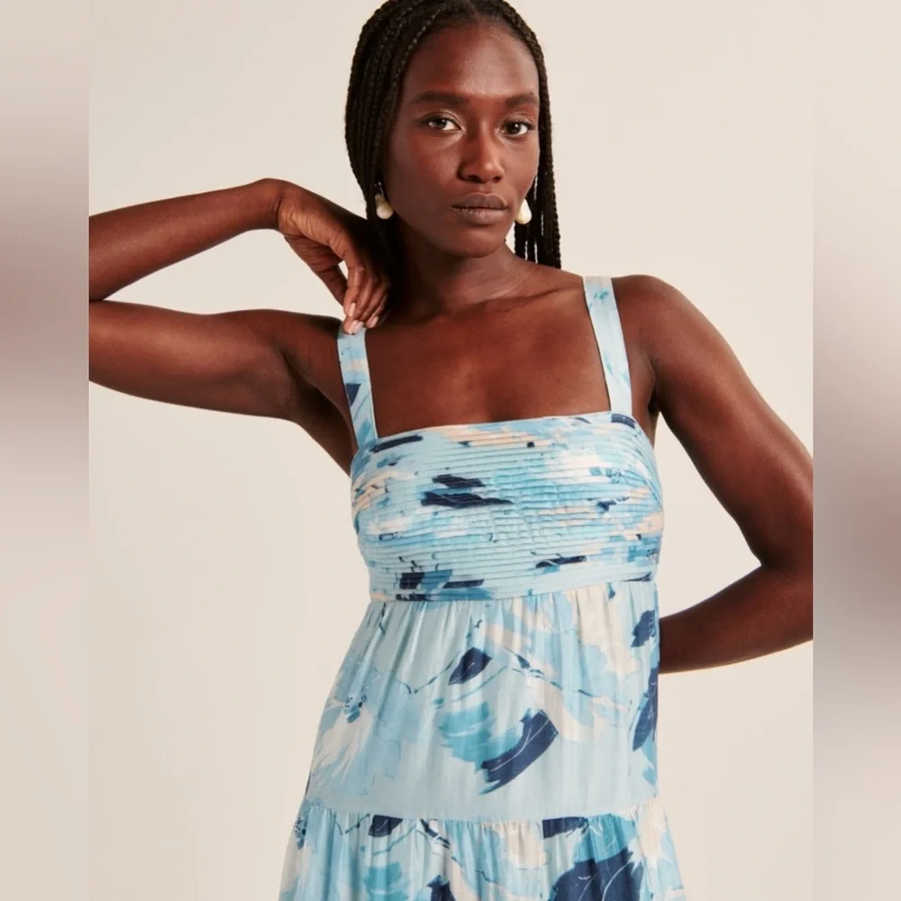Abercrombie Blue Floral Maxi Dress Tiered Ruched Babydoll XS NWT Summer